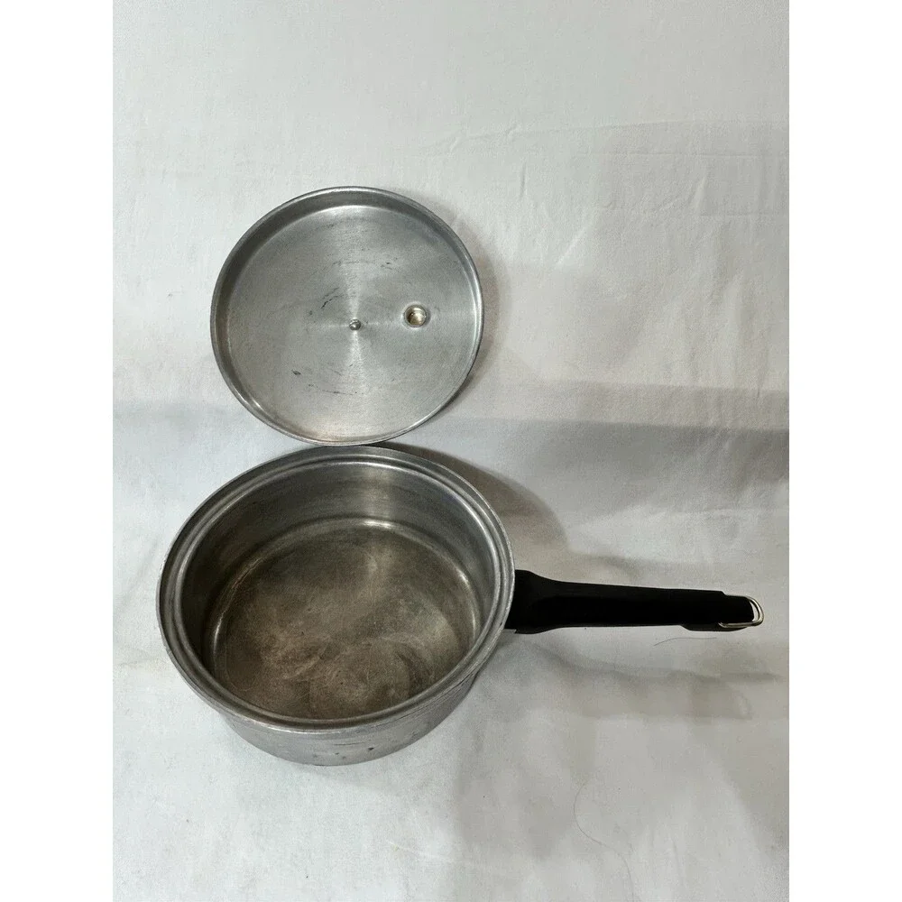 Vintage Mirro Aluminum Saucepan Set 1 Qt 2 Qt With Lids Steamer Vents